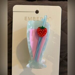 Emberly Strawberry Shake Claw Clip